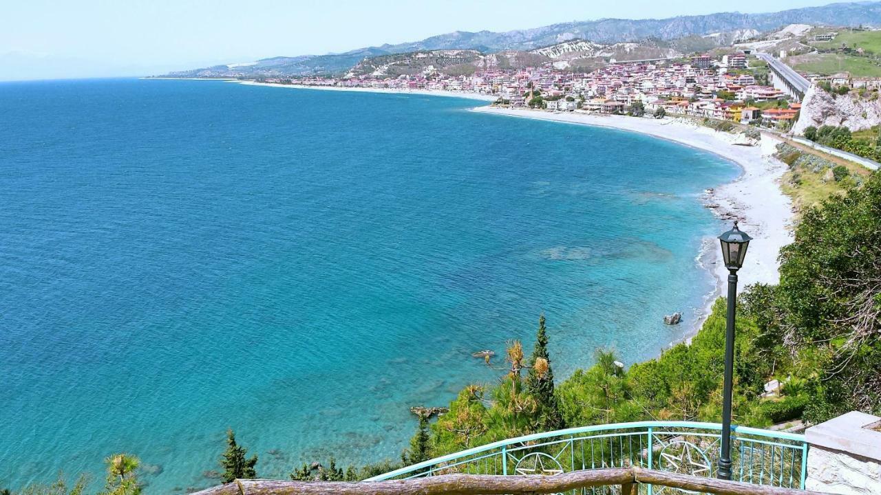 Casa Vacanze Umberto I بوفا مارينا المظهر الخارجي الصورة